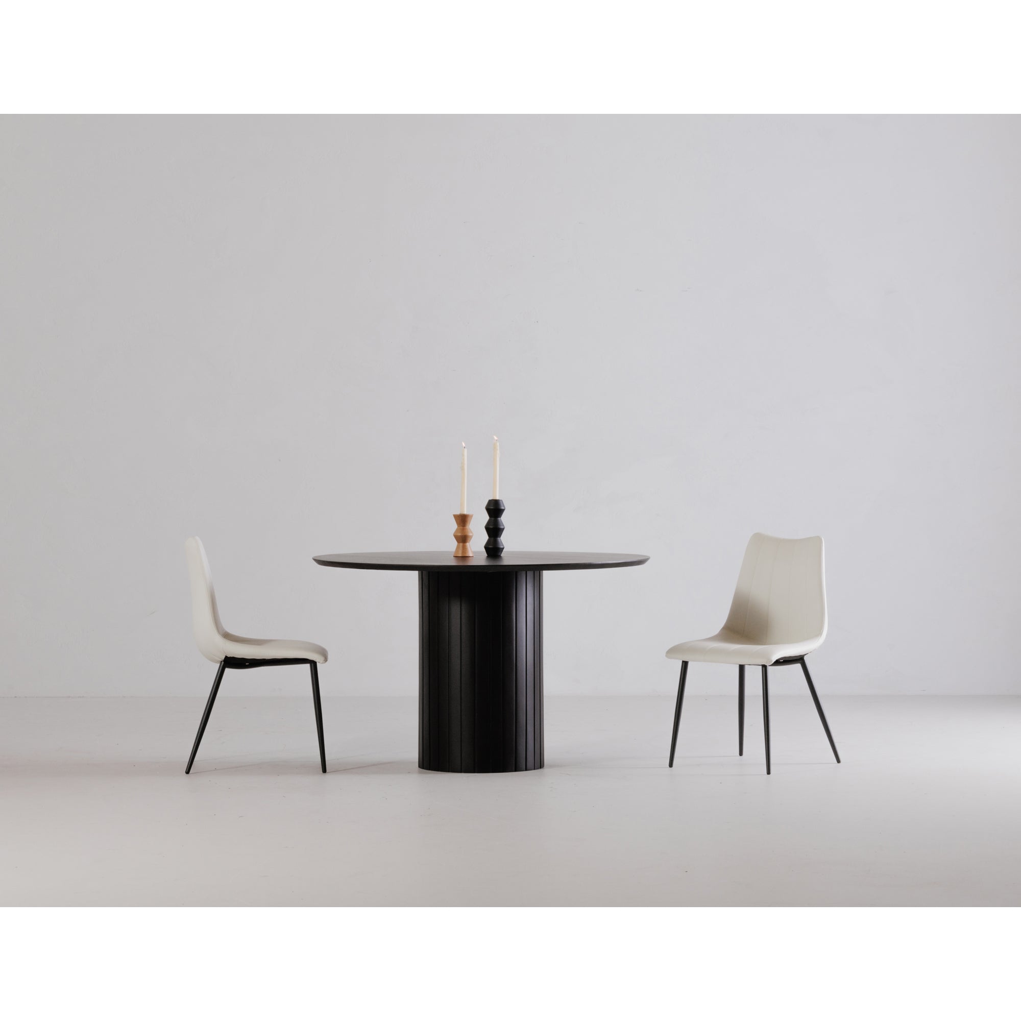 Povera Round Dining Table Black - 1630Living