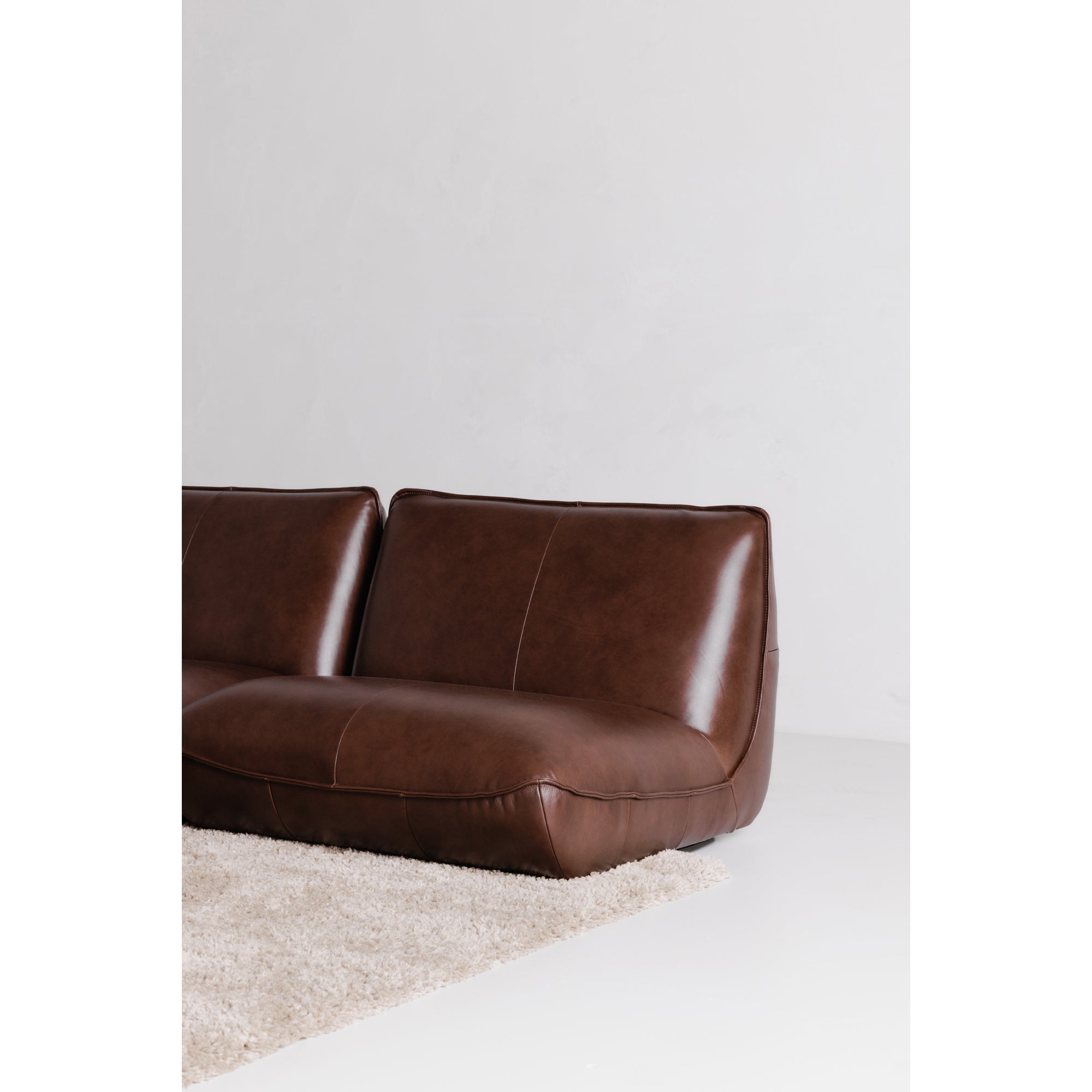 Zeppelin Leather Corner Chair Toasted Hickory - 1630Living