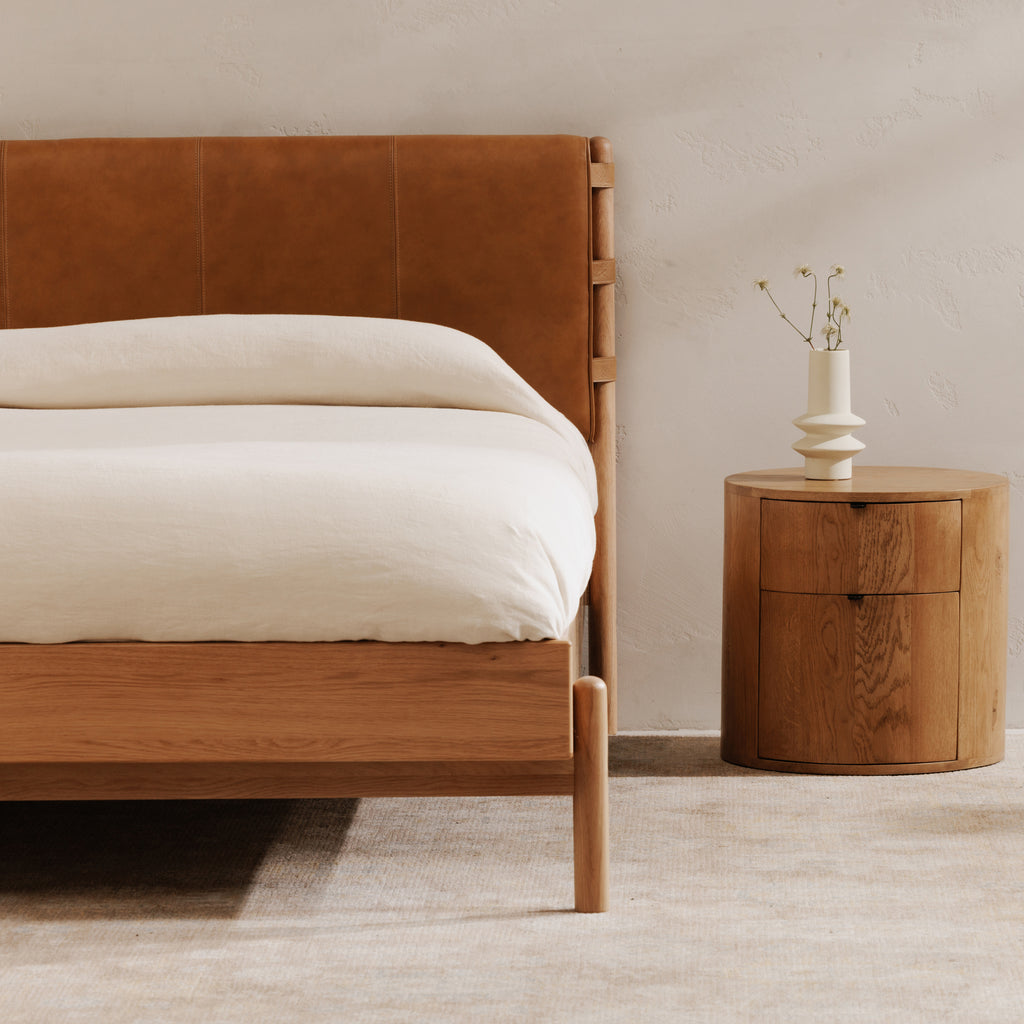 Colby Queen Bed Brown - 1630Living